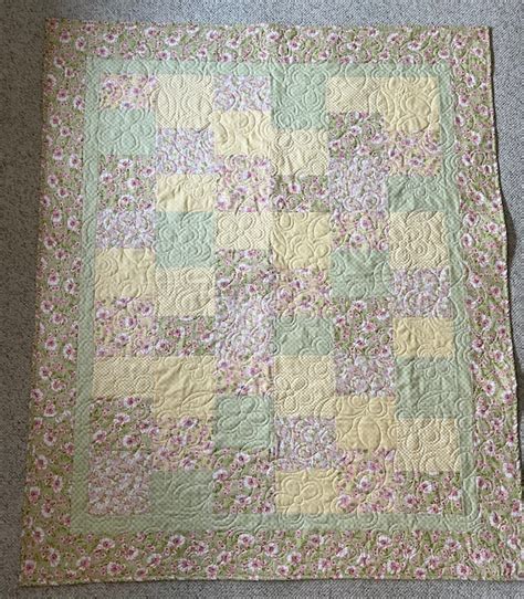 Yellow Green Floral Quilt Small Floral Quilt Patchwork - Etsy