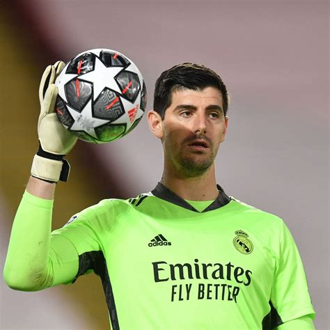 Courtois / El Clasico Barcelona Troll Real Madrid S Thibaut Courtois After Comments On Messi ...