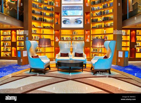 Cruise ship interior hi-res stock photography and images - Alamy