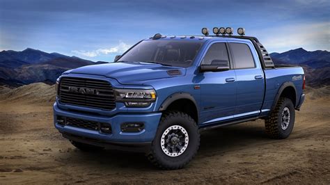 Mopar-modified 2019 Ram 2500 Heavy Duty rolls into Chicago Auto Show