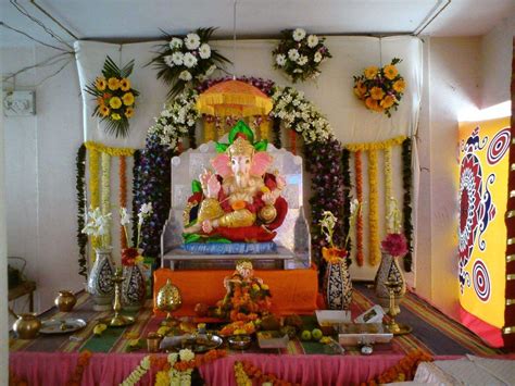 Fresh Flower Decoration for Ganpati | Flowers for Ganpati Decoration ...