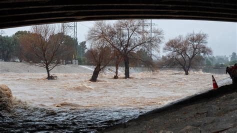 California storm updates: State of emergency in effect as flooding, mudslides hit Southern ...