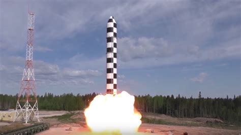 Russia Prepares Largest-Ever ‘Satan-2’ Ballistic Missile Tests - The Moscow Times