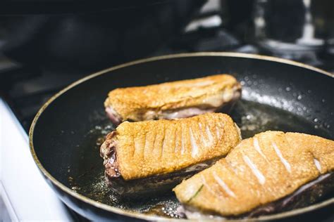 Duck Breast Images | Free Photos, PNG Stickers, Wallpapers & Backgrounds - rawpixel