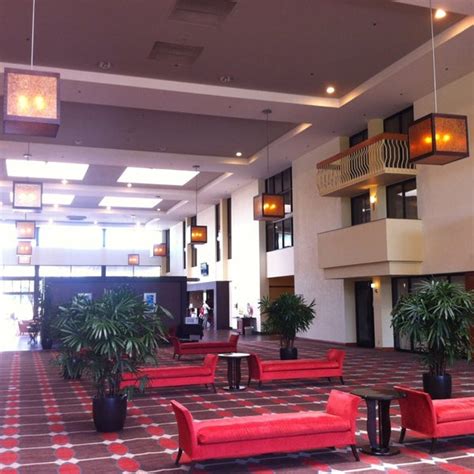 Ontario Airport Hotel & Conference Center - Ontario Center - 16 tips