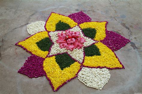Flower Rangoli Designs - Onam Rangoli Designs with Flowers | Pookalam