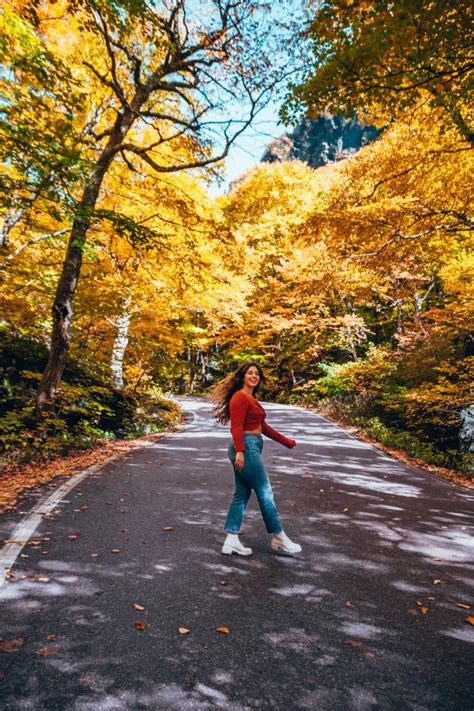 Seeing the Stunning Fall Foliage at Smugglers' Notch: Fall Drive in Vermont - Come Join My Journey