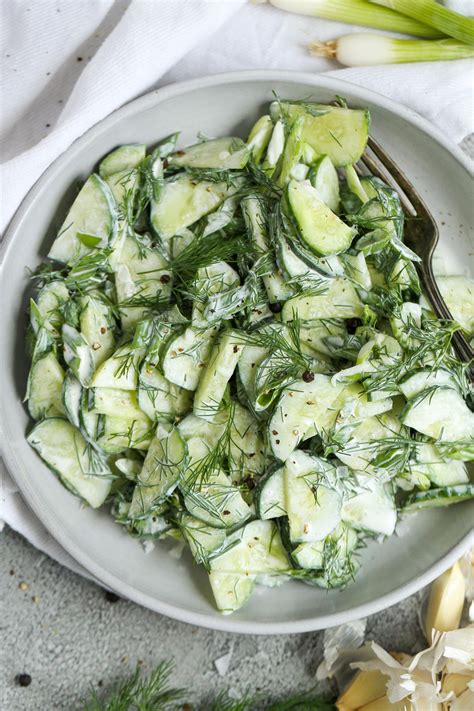 Broccoli Cucumber and Tomato Salad - Momsdish