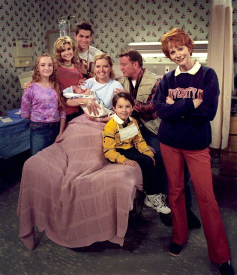 Pin by Cynthia LaFontaine on Reba | Television show, Comedy tv, Old tv ...