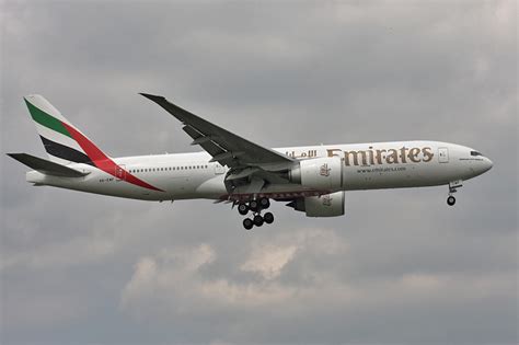 Boeing 777-200ER - Emirates - Airliners Now