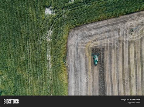 Harvester Machine Image & Photo (Free Trial) | Bigstock