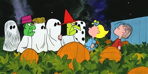 Every 'It's The Great Pumpkin, Charlie Brown' Character, Ranked By Halloween Costume