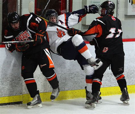 Fighting Has Deep Roots in Saskatchewan Hockey - The New York Times