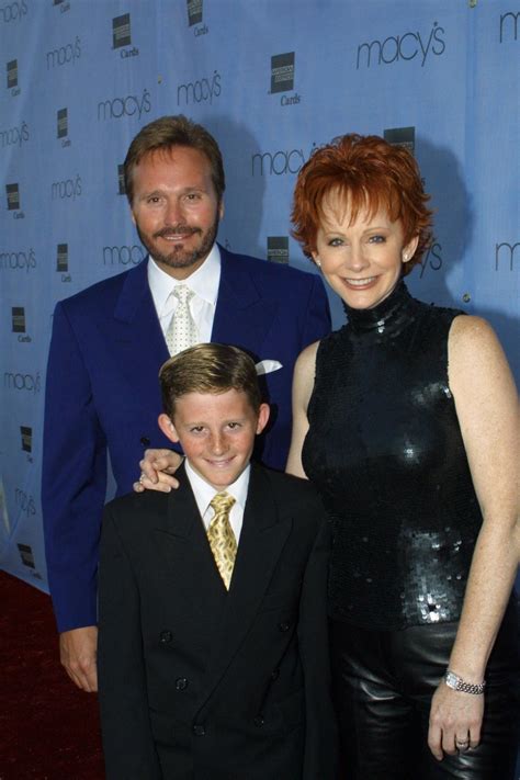 Reba McEntire and Narvel Blackstock's Relationship Timeline | Closer Weekly