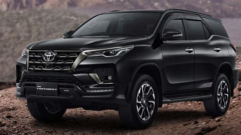 2021 Toyota Fortuner GR Sport: Specs, Features, Photos