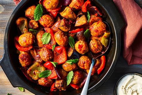 One Pot Vegetarian Harissa Quorn Meatballs | 5 in 5 Recipes | Quorn