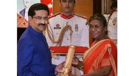 Aditya Birla Group Chairman KM Birla receives Padma Bhushan award | Current Affairs News ...