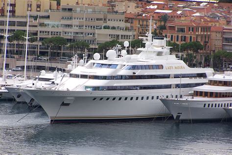 File:Yacht Lady Moura in Monaco.jpg - Wikipedia