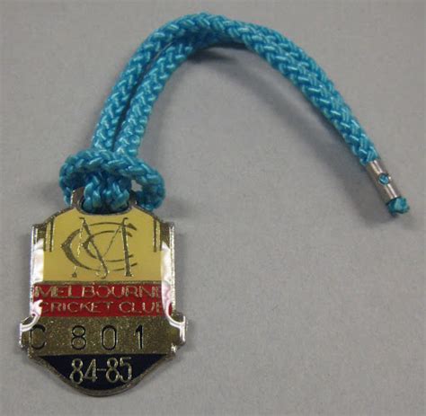 Melbourne Cricket Club membership fob, season 1984/85 - Country ...