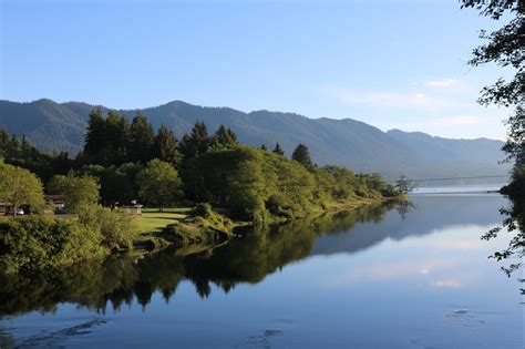 Lodging at Lake Quinault, WA | Quinault River Inn