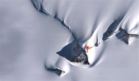 New pyramid in Antarctica? Not quite, say geologists - CBS News