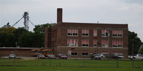 Iowa school to be demolished