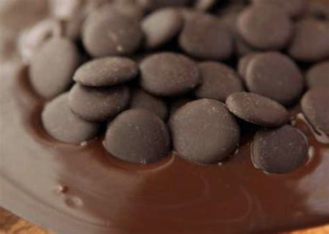 What is Couverture Chocolate and Why is it Special? - Santa Barbara ...