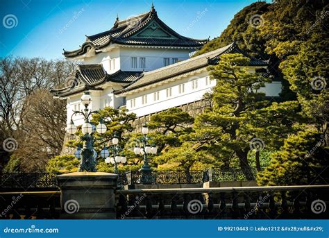 Imperial Palace Tokyo Garden Stock Image - Image of garden, palace ...