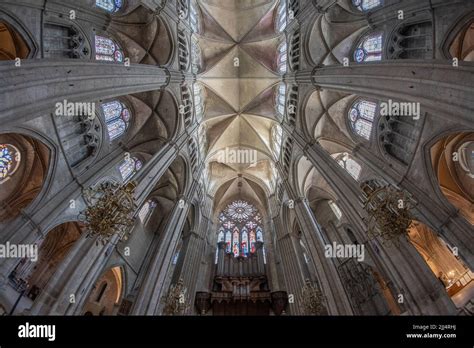 Interior view of Bourges Cathedral (France Stock Photo - Alamy