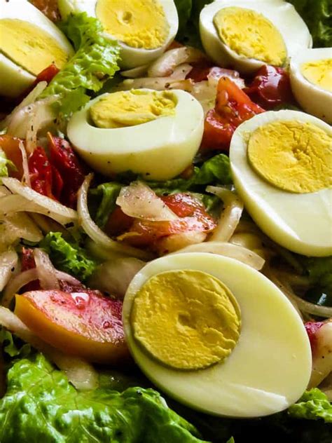 Boiled egg salad(spicy) with onions and tomatoes. | ISLAND SMILE