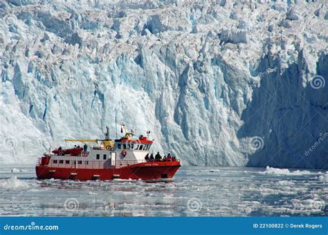 Cruise Boat Among The Icebergs, Greenland Editorial Photography - Image: 22100822