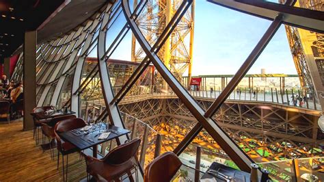 The Best Restaurants at & Nearby the Eiffel Tower