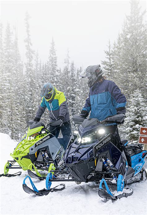 Snowmobile Accessories | Polaris Snowmobiles Store EN-CA