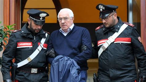 New Cosa Nostra mafia 'boss of bosses' Settimo Mineo arrested | World News | Sky News