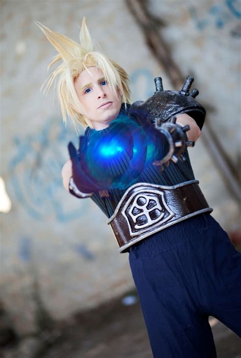 FINAL FANTASY VII - CLOUD STRIFE COSPLAY by XenoLink on DeviantArt