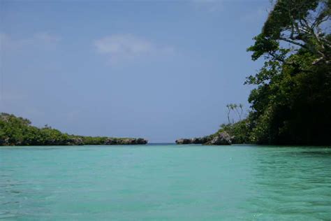 Vanuatu Round Island Tour - family blog