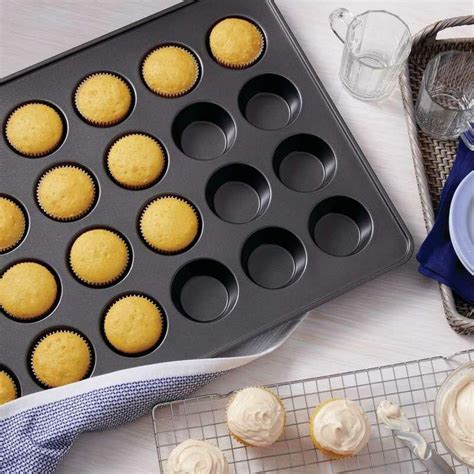 Mini cupcake baking pan (24 hole) – Marine Home