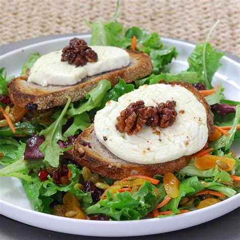 Warm Goat Cheese Crostini Salad Recipe | Gourmet Food World