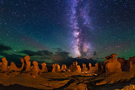 Goblin Valley at Night by Wayne Pinkston / 500px