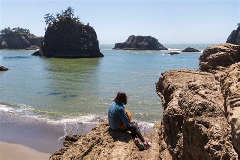 Secret Beach on the Oregon Coast – All You Need to Know | Hello Wanderlust Family