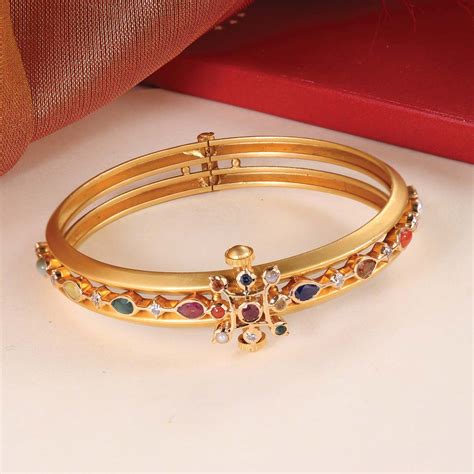 Details more than 80 gold bracelet indian style super hot - in.duhocakina