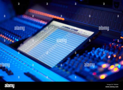 recording studio equipment Stock Photo - Alamy