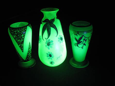 Uranium glass | Collectors Weekly