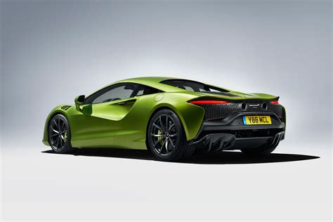 The McLaren Artura is an all-new hybrid supercar that packs a punch | WIRED UK