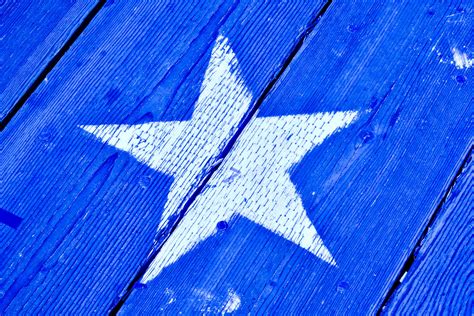 Wood Painted Star Blue Free Stock Photo - Public Domain Pictures