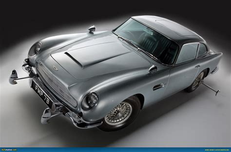 AUSmotive.com » SOLD: James Bond’s Aston Martin DB5