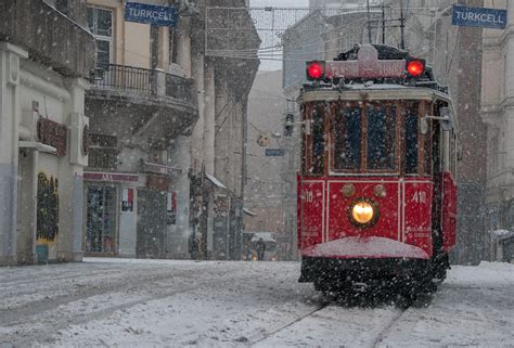 Photo istanbul winter by mustafa yagci - street, city, travel - PhotoForum.ru