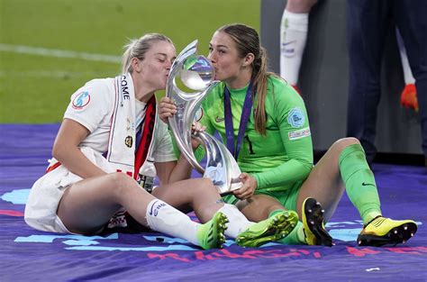 England's new Maidstone-born No.9 Alessia Russo helps Lionesses finish ...