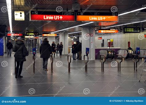 Vienna metro station editorial photo. Image of mass, ubahn - 47520421