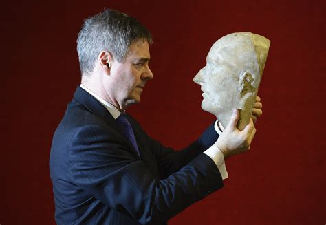 Napoleon's 'death mask' on auction - DAWN.COM